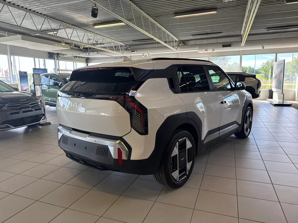 picture of a car