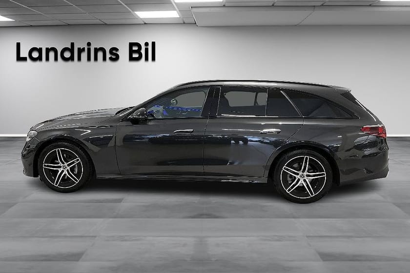 Bild 4 av Mercedes-Benz E 220 d 4MATIC T Kombi AMG Line Premium