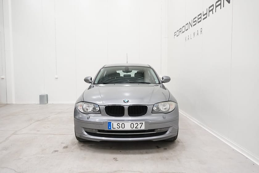 Bild 3 av BMW 116i 5-dörrars Comfort PDC Nyservad Nybesiktad