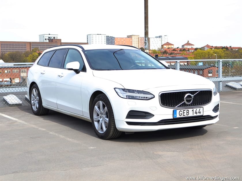 Bild 2 av Volvo V90 D3 2.0 AWD 150hk Kinetic