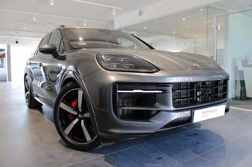 Bild 1 av Porsche Cayenne S E-Hybrid 
