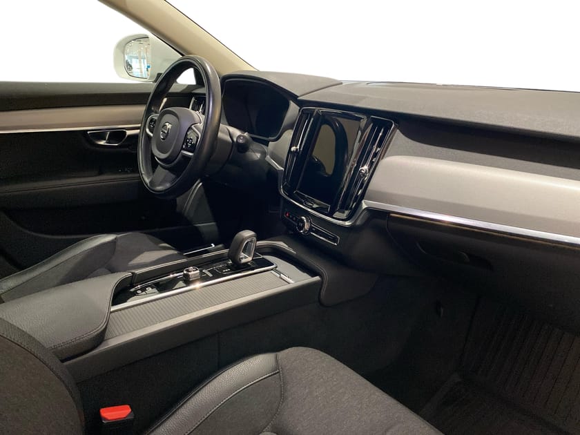 Bild 4 av Volvo V90 Cross Country B4 AWD Diesel Adv Edt