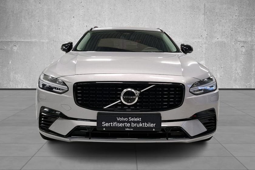 Bilde 2 av Volvo V90 T6 II Plus Dark Luftfjæring H&K stereo 22" 360° Hfeste