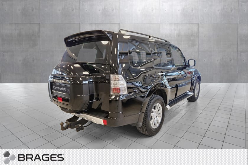 Bilde 5 av Mitsubishi Pajero 5-dørs Invite 3.2-190 AT