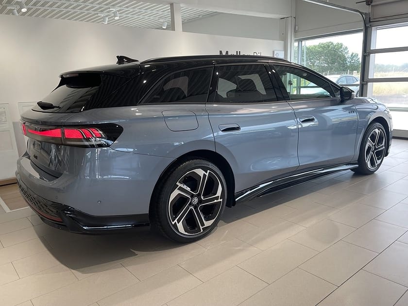 Bild 3 av Volkswagen ID.7 91 kWh 4Motion Tourer GTX 86 BATTERI 340 HK 1 VXL