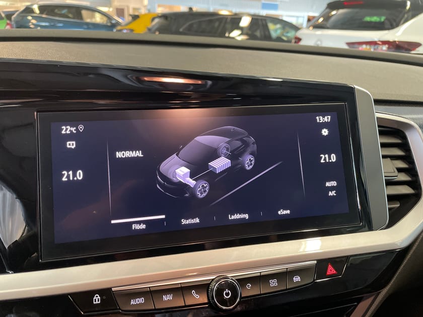 Bild 4 av Opel Grandland GSI Line 8Stegs Automatlåda/AGR Stolar