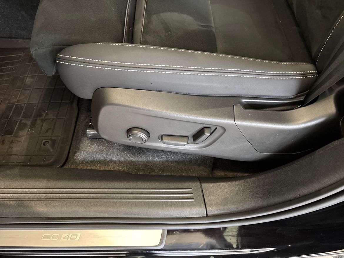 Volvo EC40 2025 - miniatyr 10