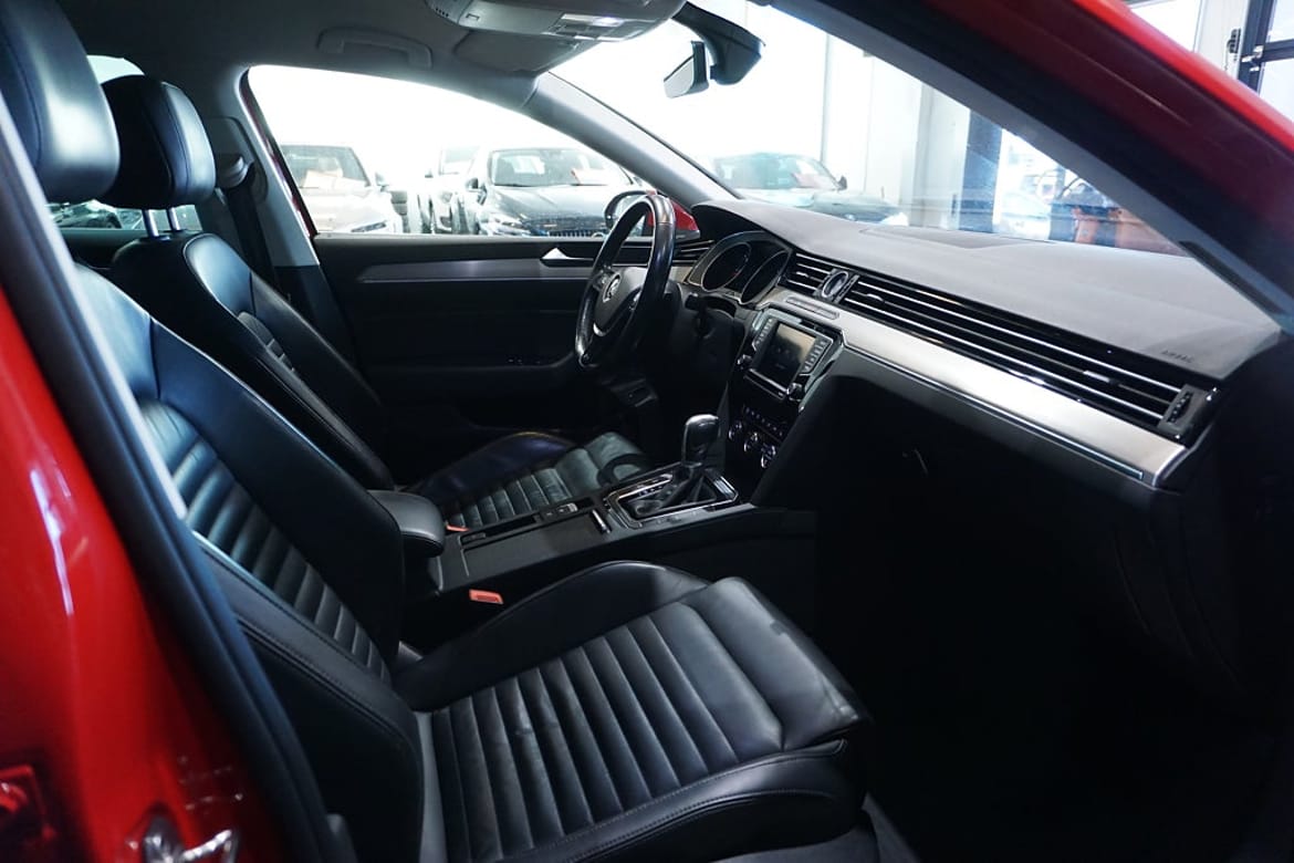 Volkswagen Passat 2016 - miniatyr 17