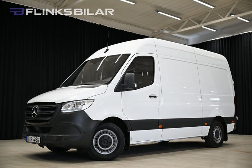 Bild 1 av Mercedes-Benz Sprinter 315 CDI RWD Skåpbil Automat|Värmare|GPS|Backkamera