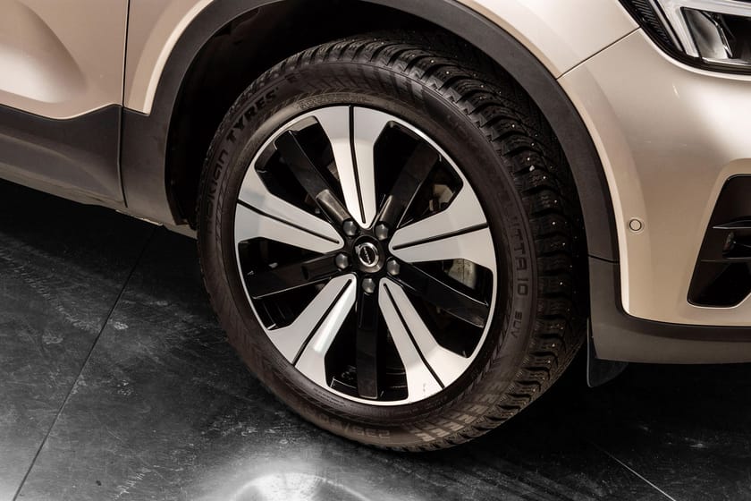Bilde 2 av Volvo XC40 Recharge Twin motor Ultimate KROK/KAMERA360°/SOLTAK/ACC ++