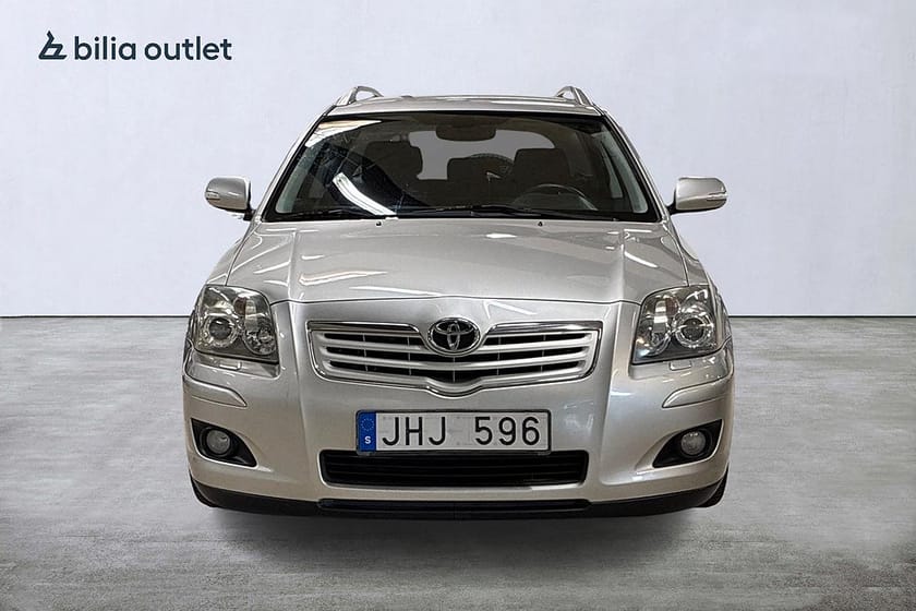 Bild 3 av Toyota Avensis Kombi 2.0 D-4 VVT-i 147hk Dragkrok