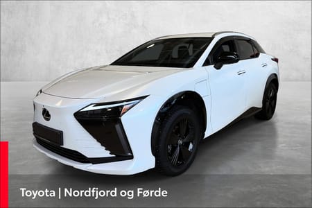 Lexus RZ 450e