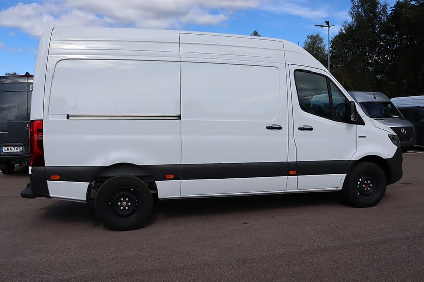 Bild 5 av Mercedes-Benz eSprinter 420 81 kWh Skåp A2 100% El