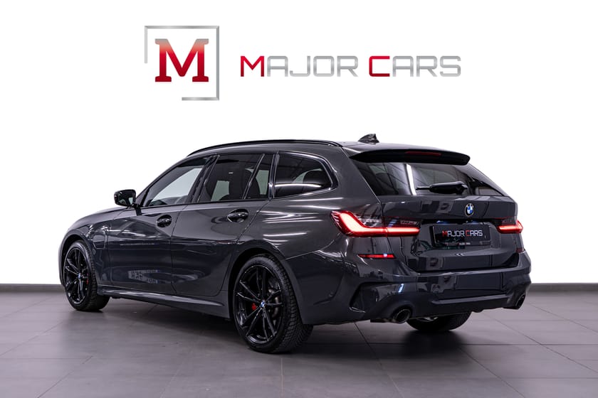 Bild 4 av BMW 330e xDrive Touring M Sport Innovation Pano H/K DAP Laser 360° HuD