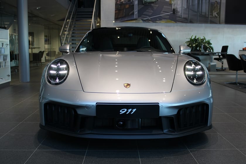 Bild 3 av Porsche 911 Carrera 4 GTS 