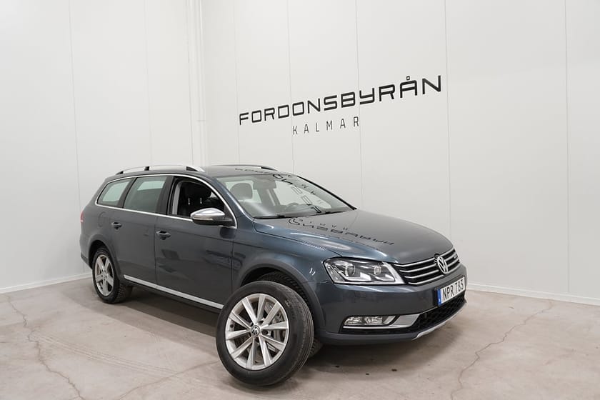 Bild 1 av Volkswagen Passat Alltrack 2.0 TDI 4M D-värm B-kamera Skinn Drag