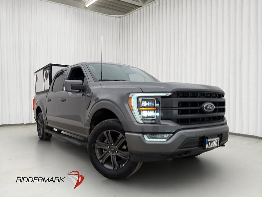 Bild 3 av Ford F-150 SuperCrew Lariat Sport V8 4x4 HUNDKÅPA Pano  B&O Skinn Moms