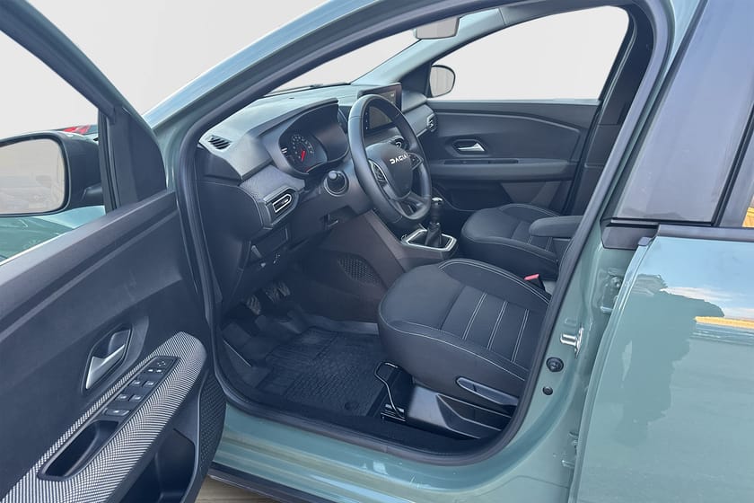 Bild 4 av Dacia Jogger 7-sätes TCe 110 Expression 7 platser