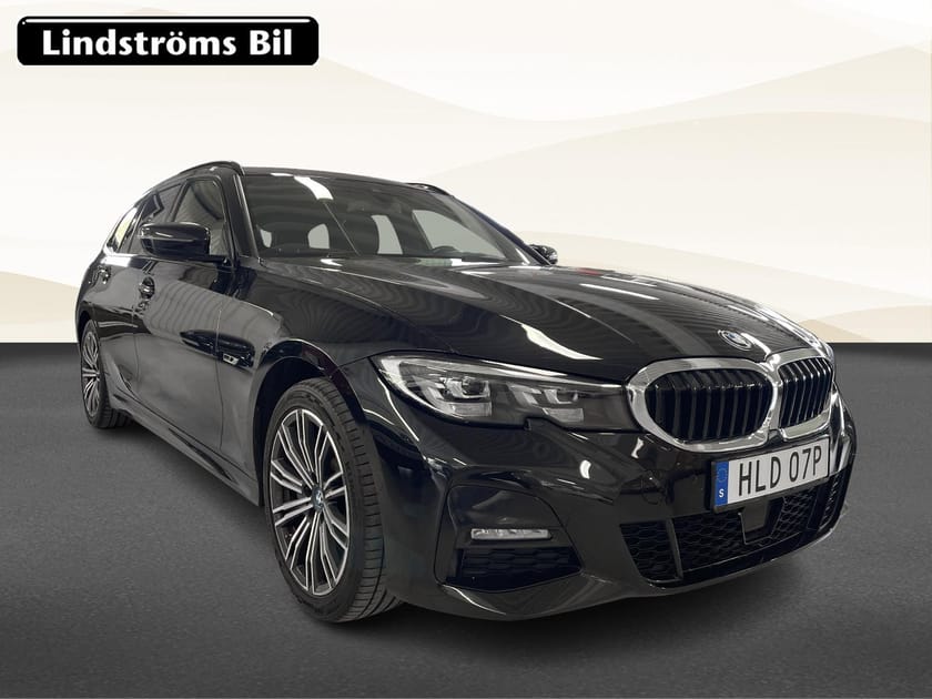 Bild 3 av BMW 330e xDrive Touring – M Sport - Dragkrok- Vinterhjul
