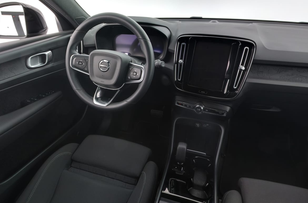 Volvo XC40 2023 - miniatyr 8