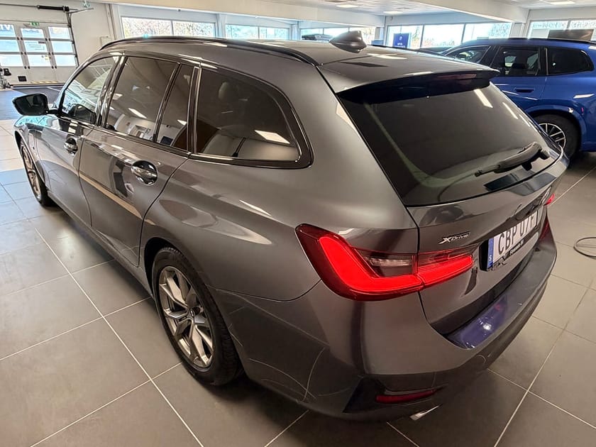 Bild 4 av BMW 330e xDrive Touring 4,95% ränta Adaptiv Farthållare