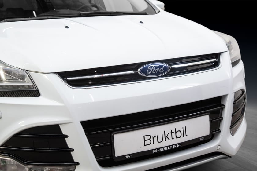 Bilde 4 av Ford Kuga 2.0TDI 140hk Automat 4x4 Krok Parkvarmer Skinn Pano+++