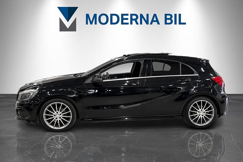 Bild 3 av Mercedes-Benz A 200 CDI 136hk 7G-DCT AMG Line Panorama P-sens Nyservad