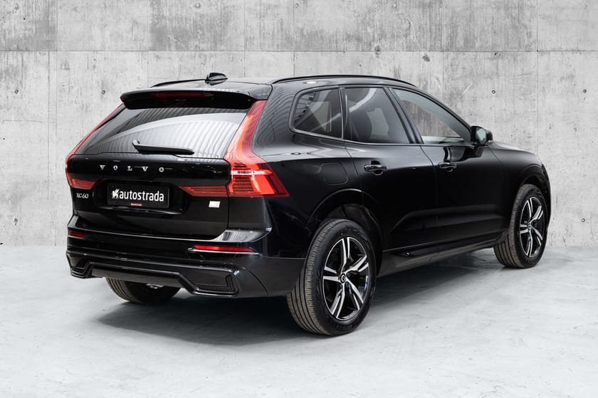 Bilde 5 av Volvo XC60 T6 AWD R-Design - Hengerfeste|Panorama|H&K|ACC|Kamera