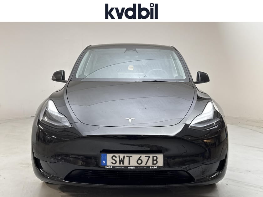 Bild 5 av Tesla Model Y Standard Range RWD Värmepump Dragkrok