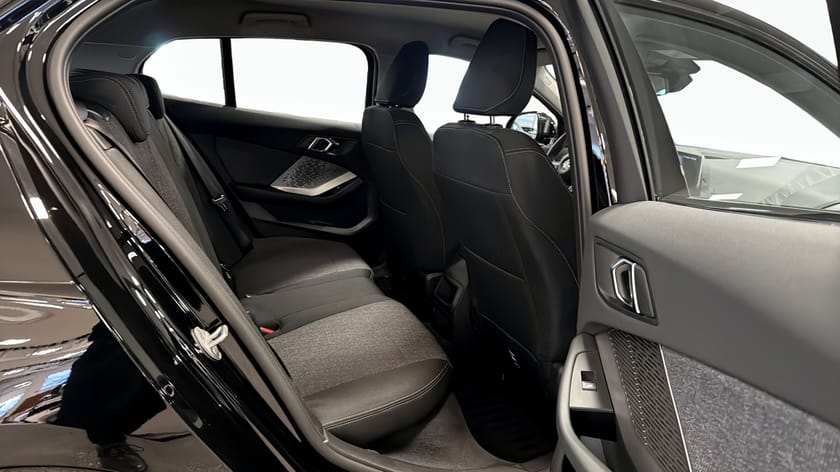 Bild 5 av BMW 120 5d Backkamera, Farthållare