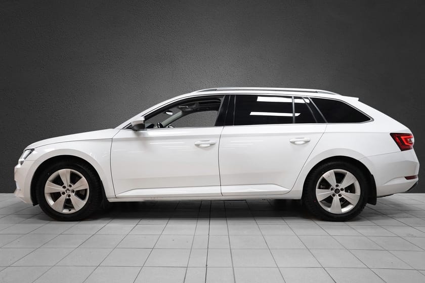 Bilde 5 av Škoda Superb Stasjonsvogn 150hk 4x4 | Masse utstyr | 8 nye dekk | Vinterklar!