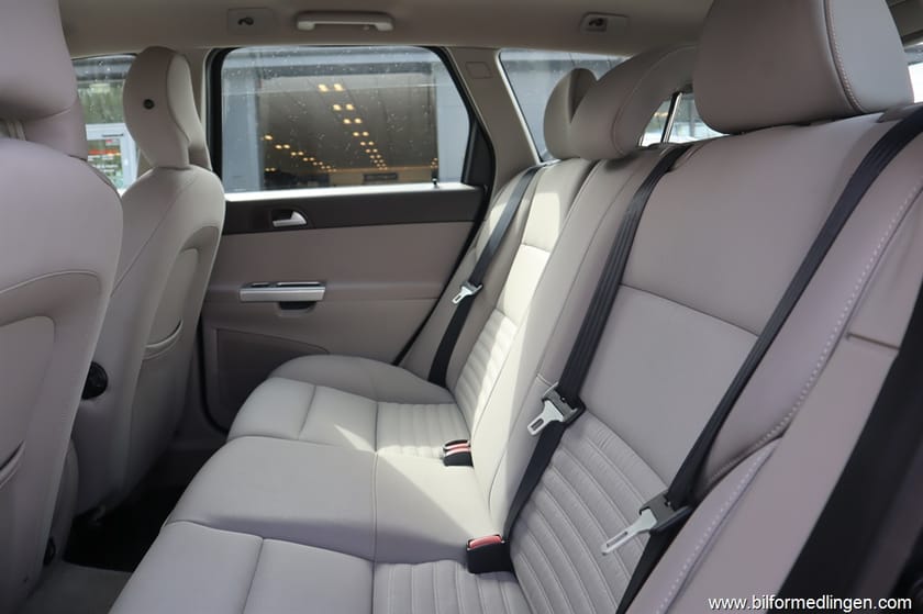 Bild 5 av Volvo V50 D2 115hk Park.värmare