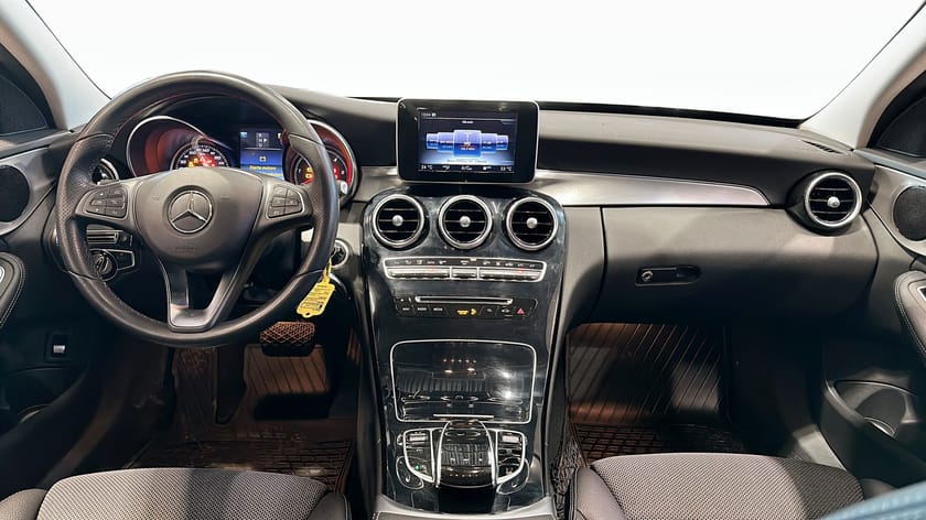 Bild 4 av Mercedes-Benz C 220 T d 4MATIC 4M / Fullservad / Dragkrok /