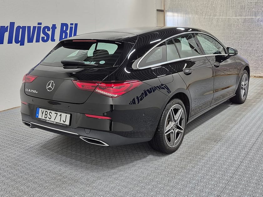 Bild 4 av Mercedes-Benz CLA 250 e Shooting Brake Plug in 218HK SE-Edition