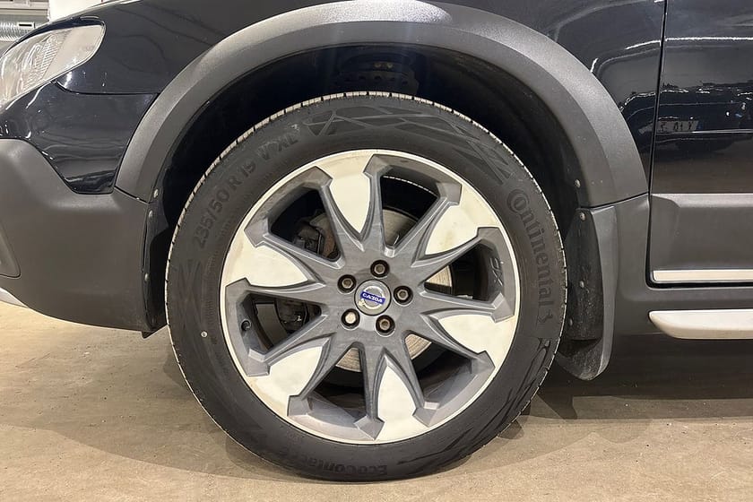 Bild 4 av Volvo XC70 D4 AWD Summum BE PRO Taklucka / Backkamera / Navi