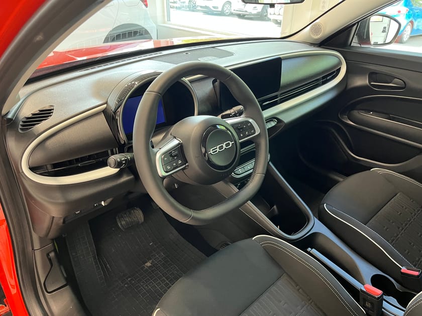 Bild 5 av Fiat 600 Hybrid 