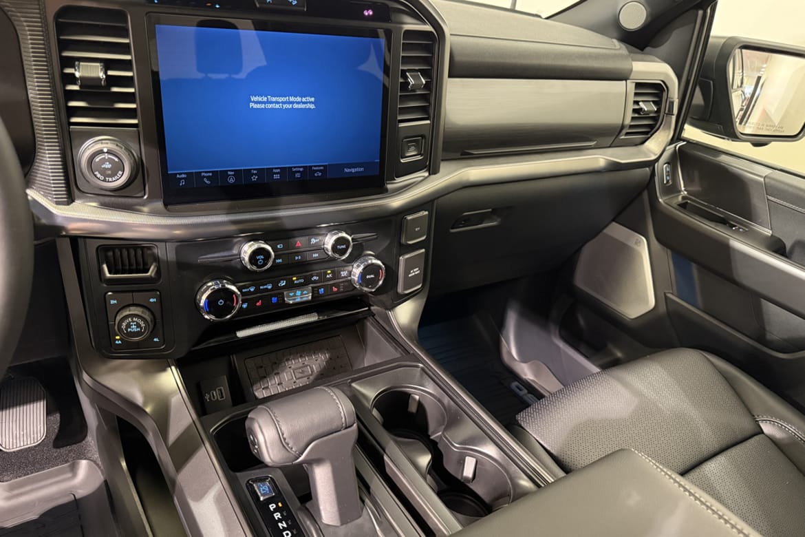 Ford F-150 SuperCrew 5.0 V8 Ti-VCT FFV 4x4 SelectShift, 406hk, 2025