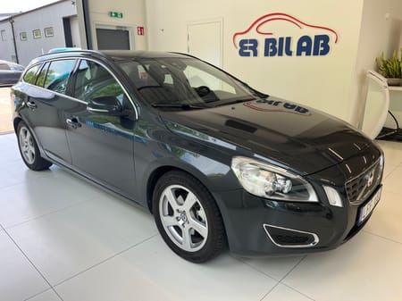 Volvo V60 T4 Momentum Aut