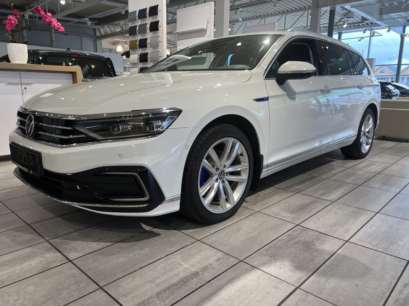 Bilde 1 av Volkswagen Passat Variant GTE fl Exlusive