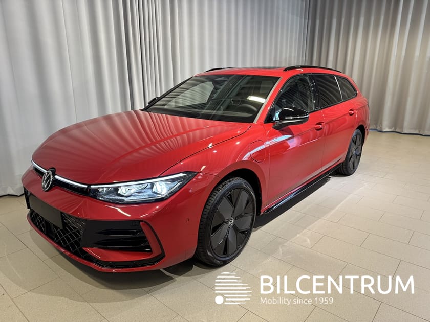 Bild 1 av Volkswagen Passat Variant eHybrid R-Line 272HK Black Edition
