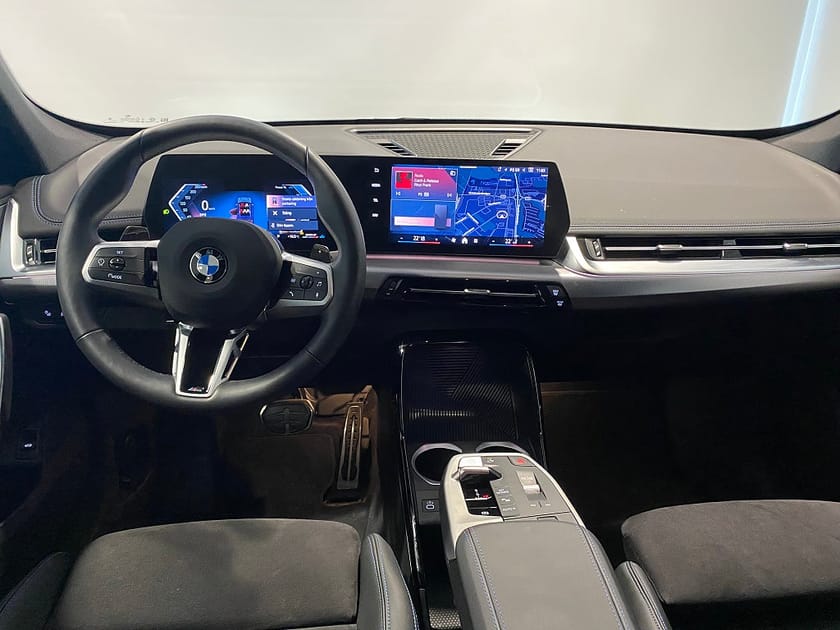 Bild 3 av BMW X1 sDrive18i 4,95% ränta M-Sport Rattvärme Drag