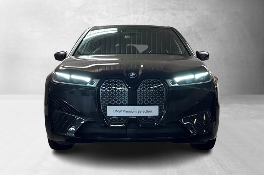 Bilde 2 av BMW iX xDrive40 H/K, Laser, SkyLounge, Adp-Cruise, H.Feste