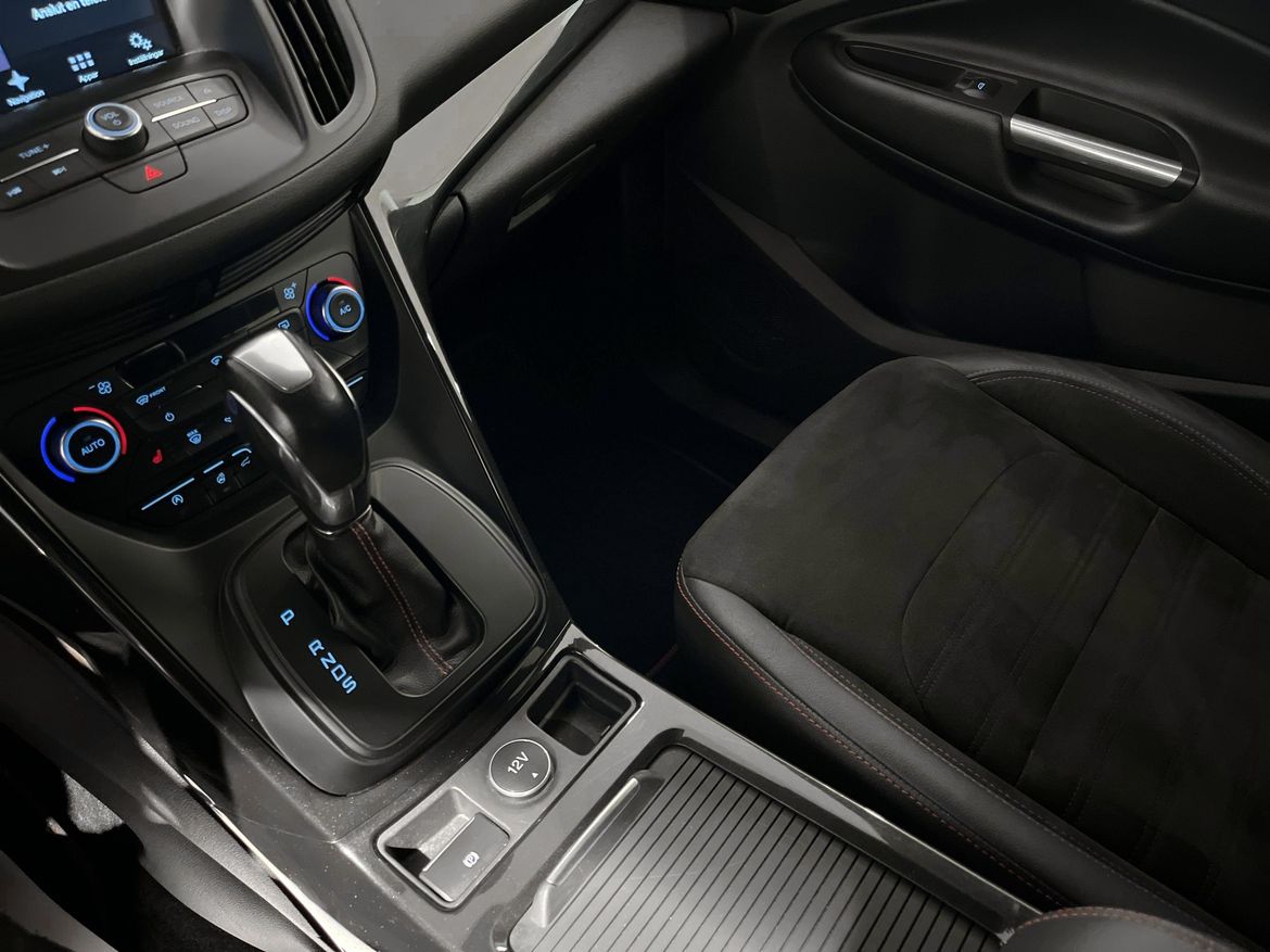 Ford Kuga 2018 - miniatyr 11