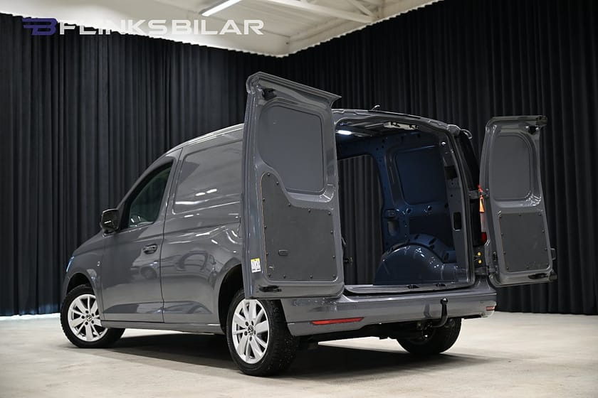 Bild 4 av Volkswagen Caddy Cargo 2.0 TDI 75HK Nedlackad|LED|Drag|Värmare|Backkamera|Moms