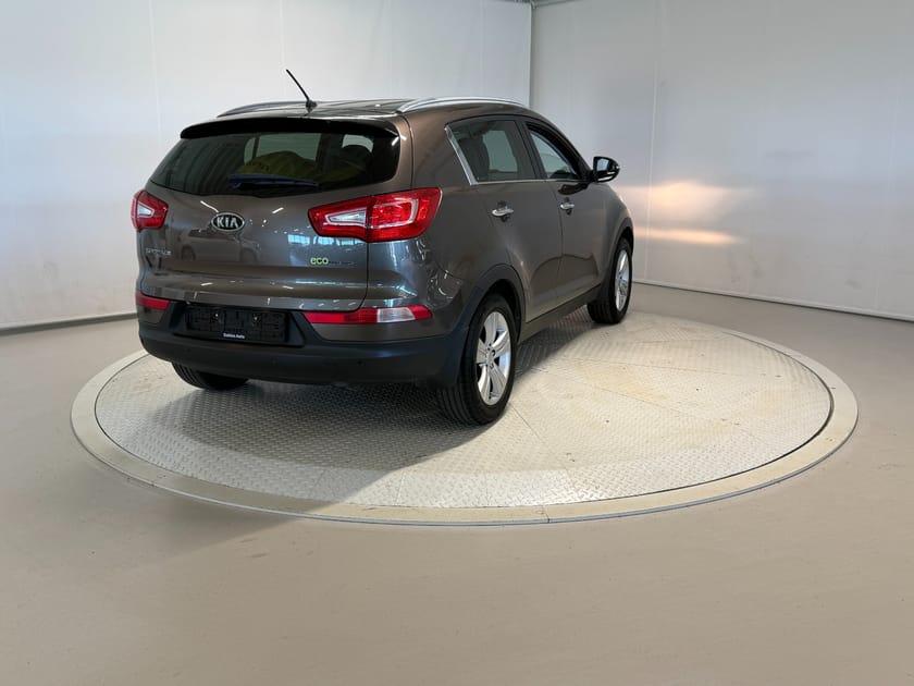 Bilde 3 av Kia Sportage 1,6 135hk Outlet! Cruise/Klima/Radio/S+V/EU 28