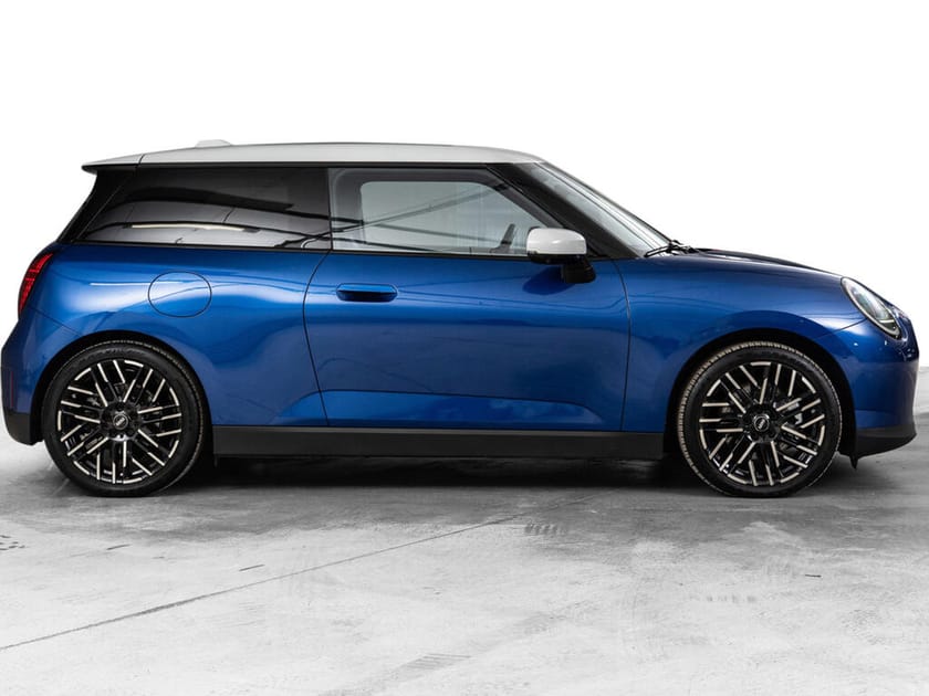 Bilde 4 av MINI Cooper SE Favoured Trim Package XL + V-hjul