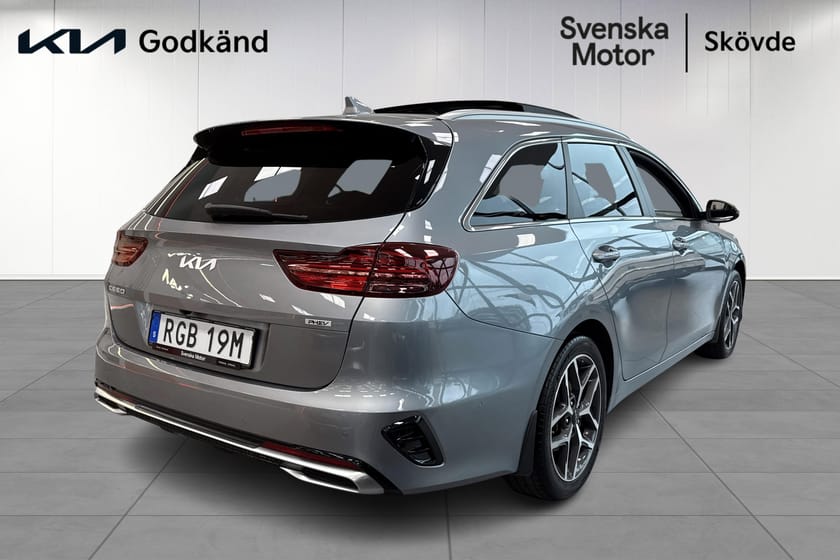 Bild 4 av Kia Ceed Sportswagon Plug-in Hybrid Advance Plus Panorama Dragkrok Takräcke Vinterhjul Kamera