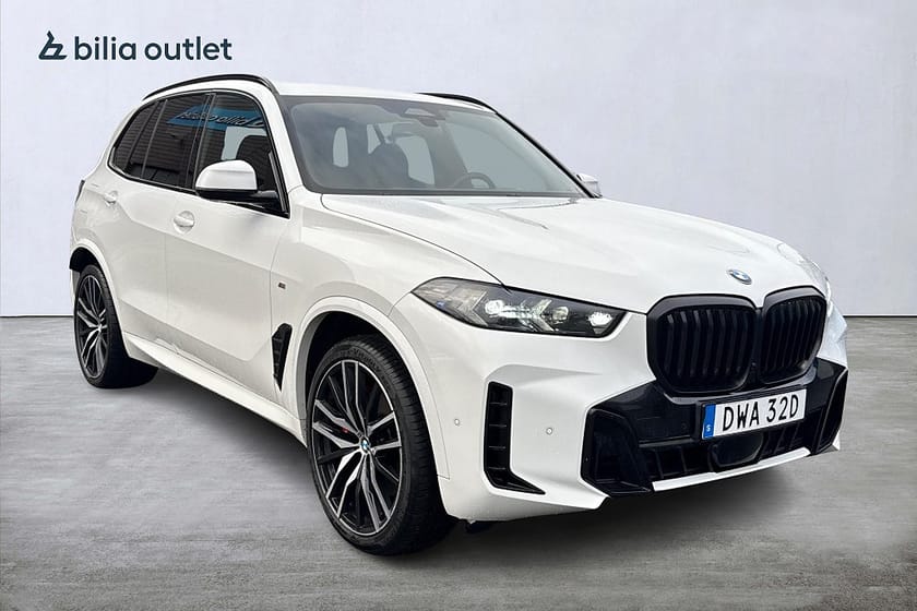 Bild 4 av BMW X5 xDrive30d M-Sport PRO | Moms | Keyless | Värmare | Drag