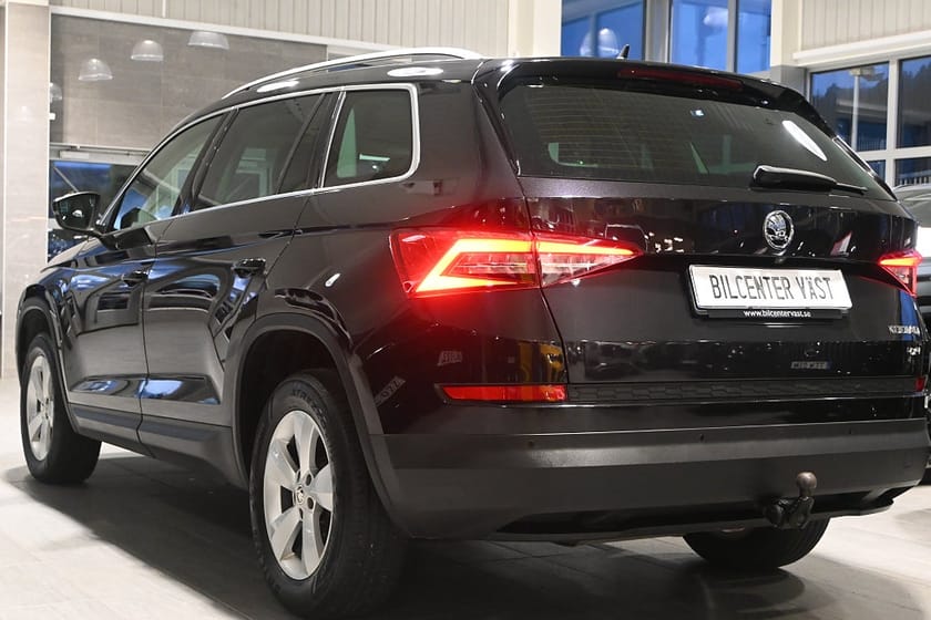 Bild 3 av Škoda Kodiaq 7-Seater Skoda TDI 190hk 4x4 7-sits Business Drag Canton Värmare