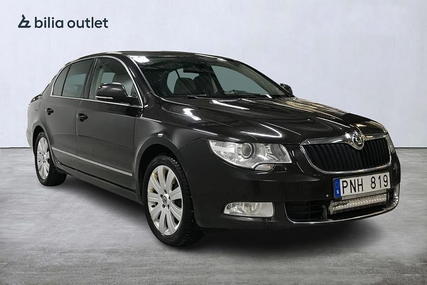 Bild 4 av Škoda Superb Skoda 3.6 FSI V6 4x4 260hk Pano Skinn SoV-hjul